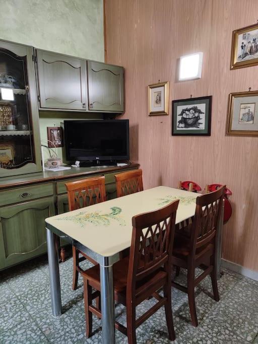 Napoli Residenza Castiglia Apartment Exterior photo